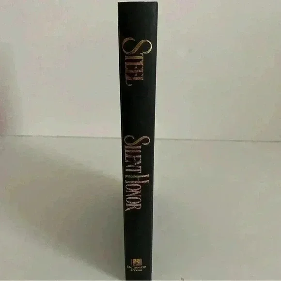 Danielle Steel Silent Honor - Picture 10 of 12